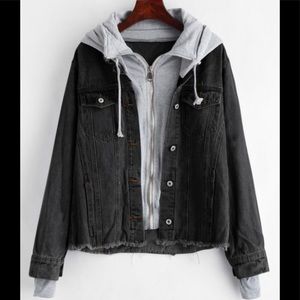 HOODED JEAN JACKET